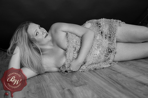 B 044