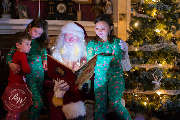 SantaMagicSneaks-